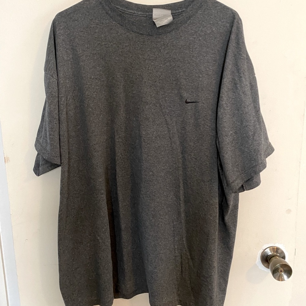 Grey tag vintage Nike T-shirt